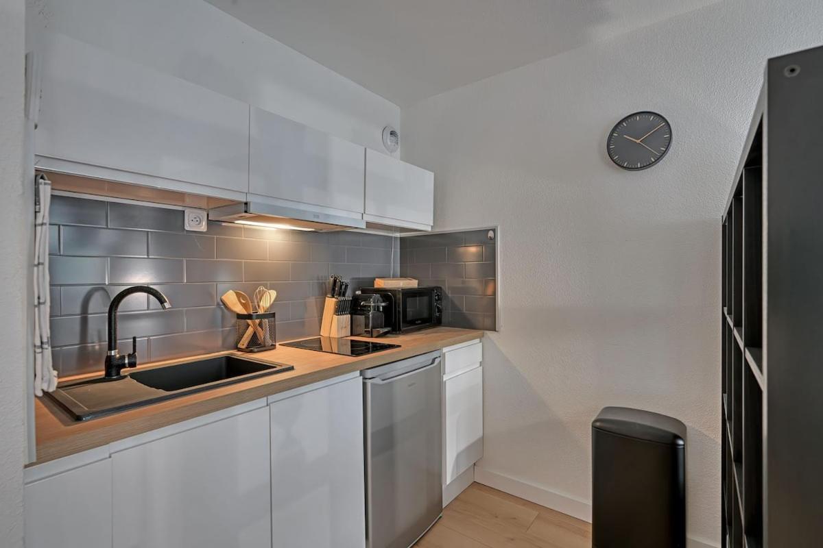 063 - Studio Didion, Centre Gare St Roch, Clim, Balcon,4Pers Montpellier Dış mekan fotoğraf